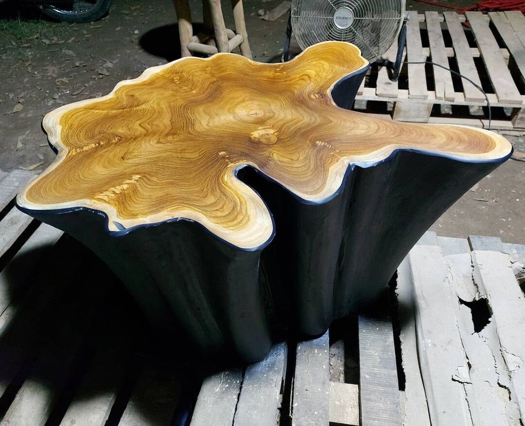 BLACK EDITION Star Stump Wood Table - Stump Coffee Table - Elegant Wooden Table Furniture - SOGEH Furniture