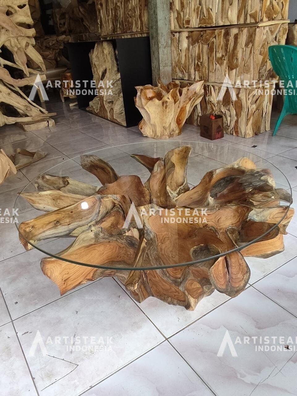 Custom round teak root coffee table - Round teak root coffee table with natural edge - Round teak root coffee table with live edge - SOGEH Furniture