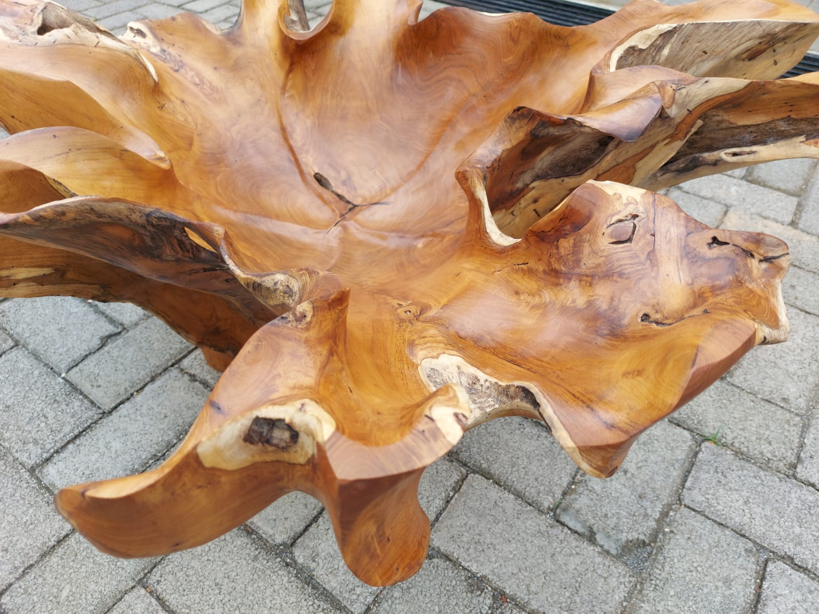 Floral inlay teak root coffee table - Unique floral coffee table - Rustic floral coffee table - Statement coffee table - Wood furniture - SOGEH Furniture