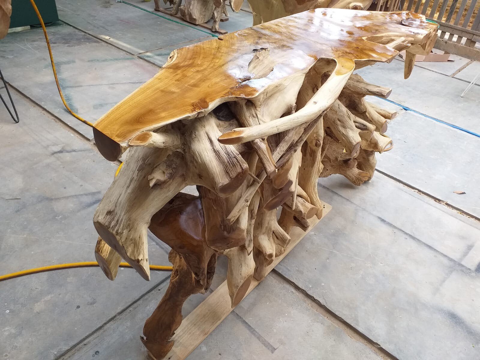 Glossy Finishing Teak Root Console Table - Luxury Teak Root Console Table - Exotic Teak Root Console Table - SOGEH Furniture