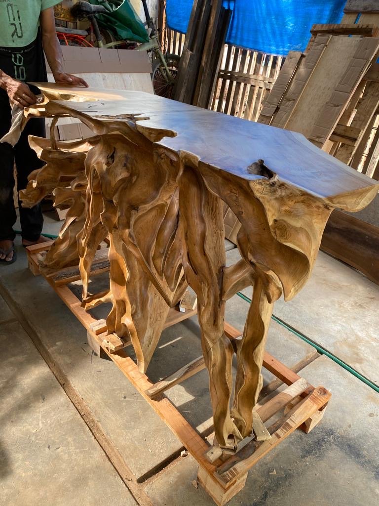 Solid teak console table - Teak root furniture set - Eco-friendly furniture - Sustainable furniture - Indonesian furniture - Asian furniture - SOGEH Furniture