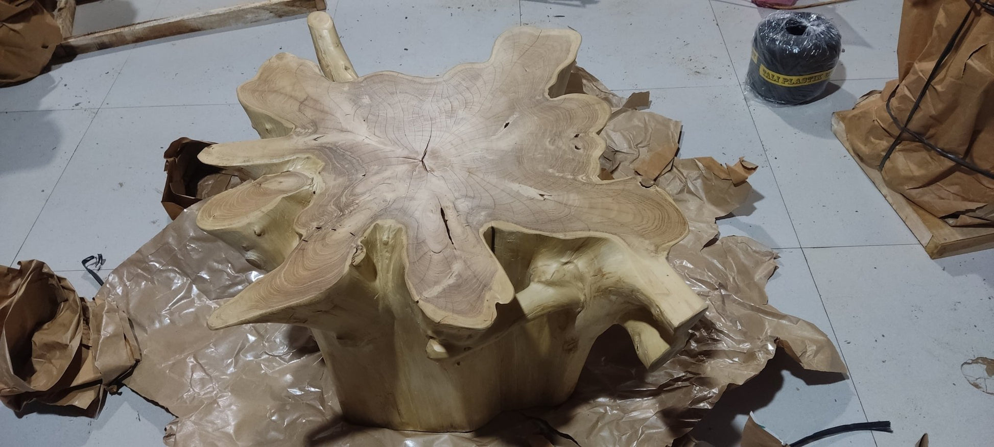 White Finished Teak Root Coffee Table - Bleached Teak Root Coffee Table - Whitewash Teak Root Coffee Table - Natural White Teak Root Coffee Table - SOGEH Furniture