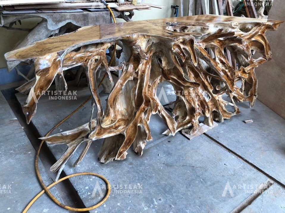 Detail Small Branch Leaves Finishing Teak Root Console Table - Custom Carved Teak Root Console Table Sustain Teak console table - SOGEH Furniture