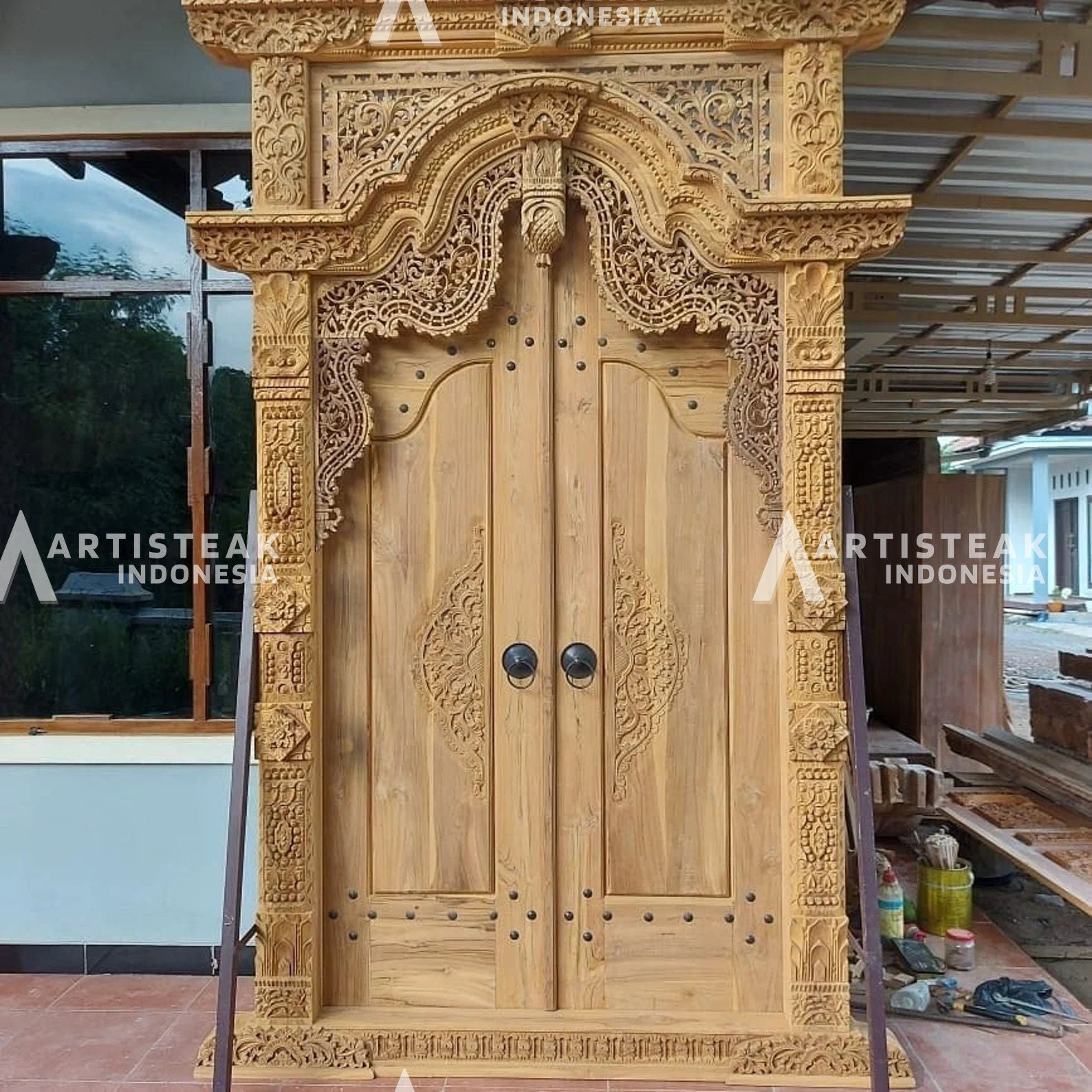 Teak Hand Carved Antique Wood Door - Javanese Antique Doors Made from High Quality Teak - Javanese Carved Door - Teak Wood Door - SOGEH Furniture